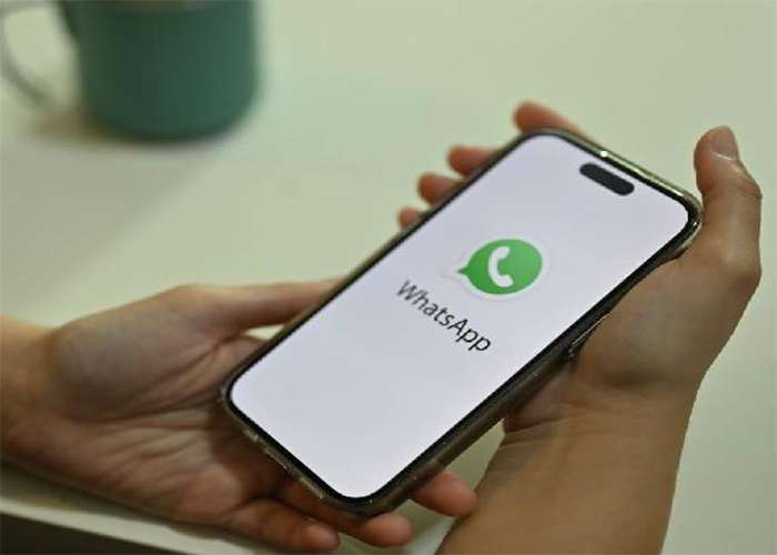 Penyebab WhatsApp Menghubungkan Terus di iPhone